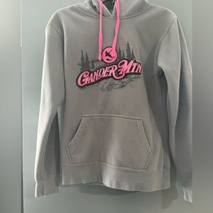 Woman’s size Large Gander Mtn Hoodie.